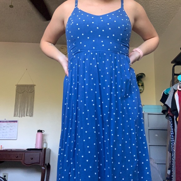 Old Navy Fit and Flare Cami Dress - Picture 1 of 4